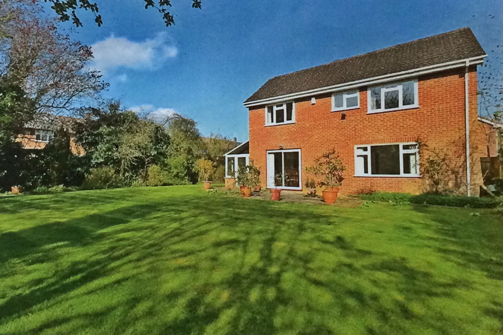 house_renovation_tadworth_before_2